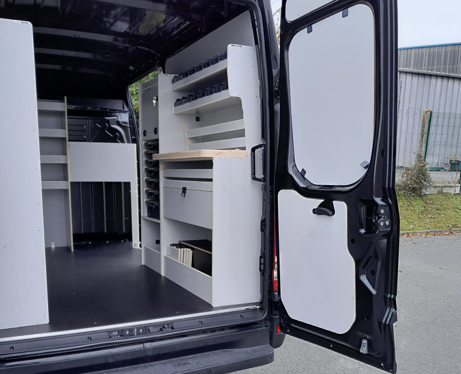 Présentation aménagement IVECO DAILY 2014